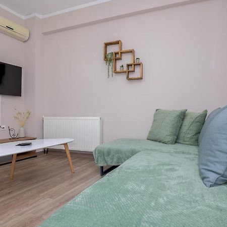 Deluxe Central 2 Bdr Apartment Александроуполис Экстерьер фото