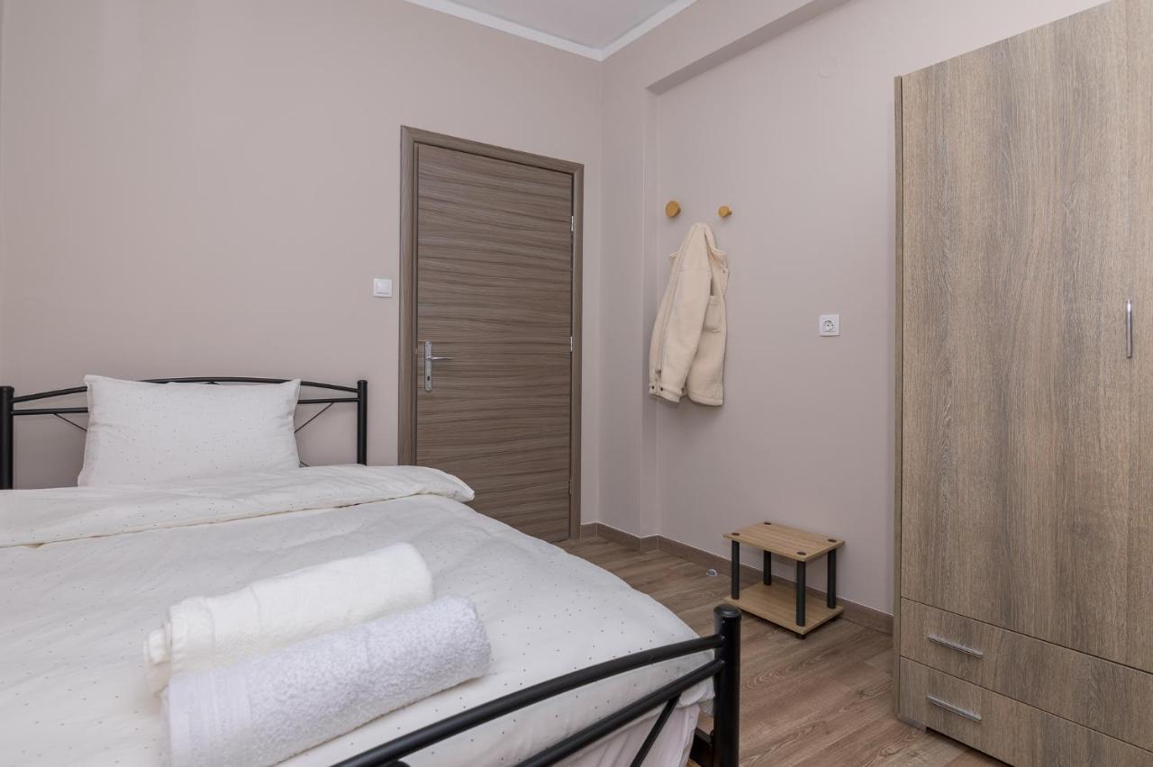 Deluxe Central 2 Bdr Apartment Александроуполис Экстерьер фото