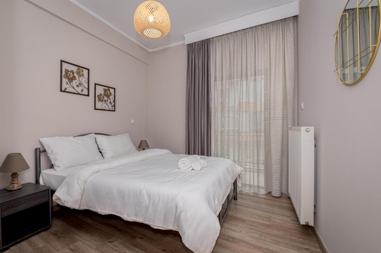 Deluxe Central 2 Bdr Apartment Александроуполис Экстерьер фото