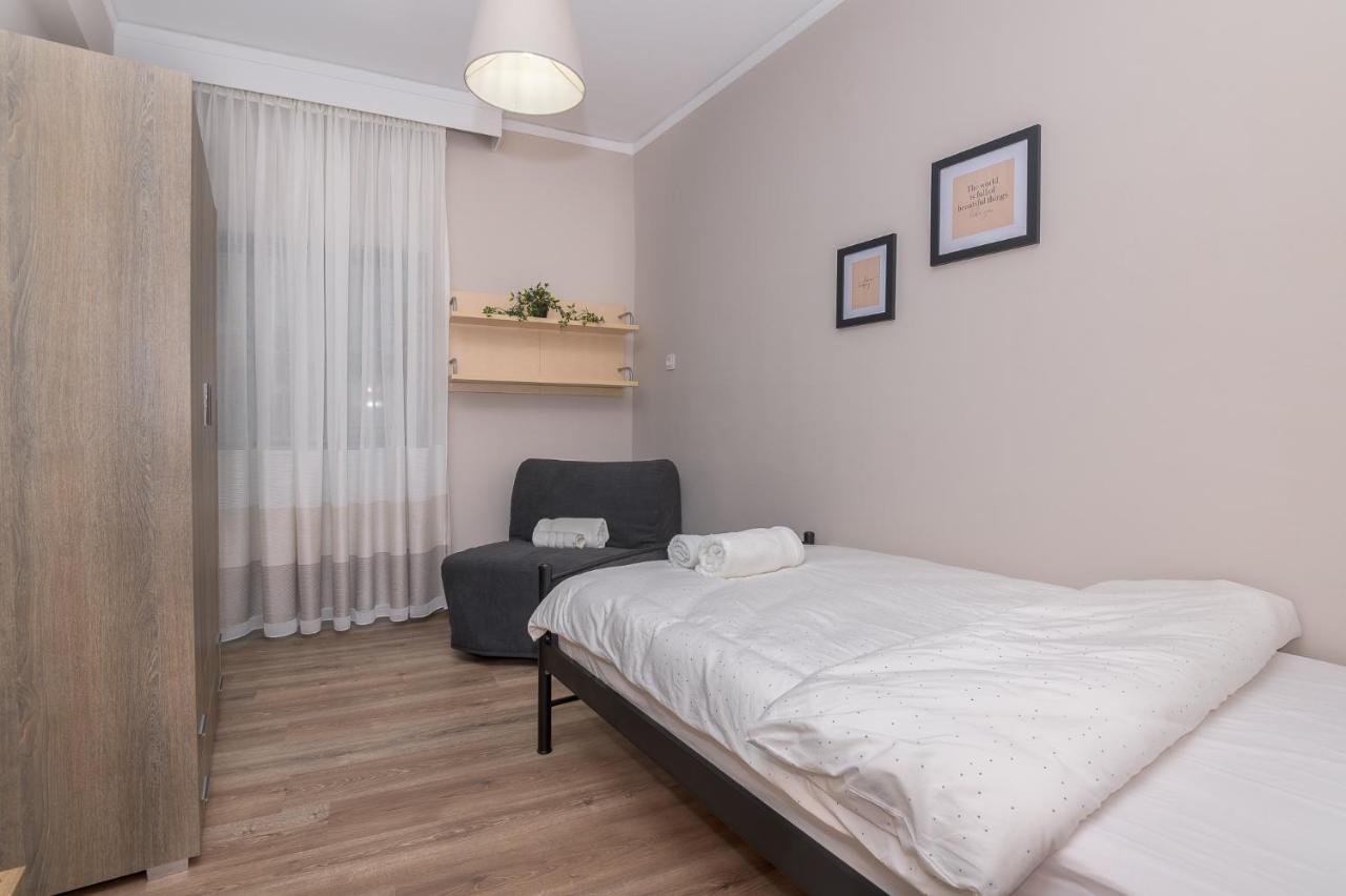 Deluxe Central 2 Bdr Apartment Александроуполис Экстерьер фото